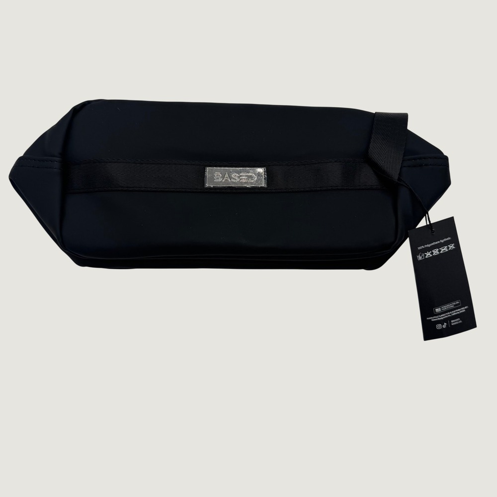 BASED Toiletry Bag Ash Black Zip Travel Pouch Dopp Kit Handle Mesh Pockets NWT